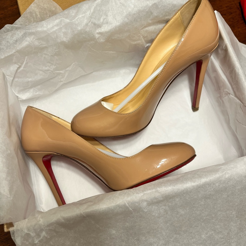 Christian Louboutin Paris Fifille 100 Patent Nude